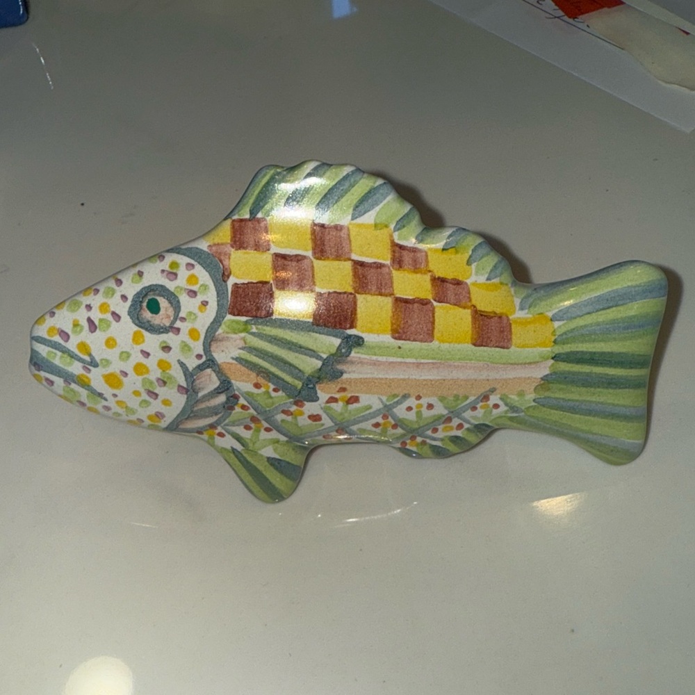 MacKenzie-Childs Ceramic Fish Knob – Handpainted Checkered Design Only One Knob - Picture 6 of 13